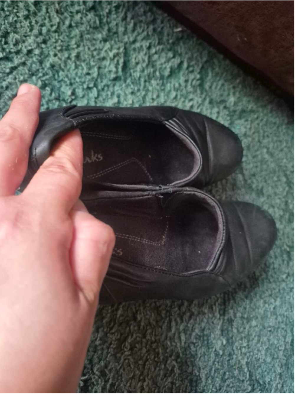 Clarks Women's Black Leather Shoes Ankle Booties Clogs 6M - Picture 13 of 16